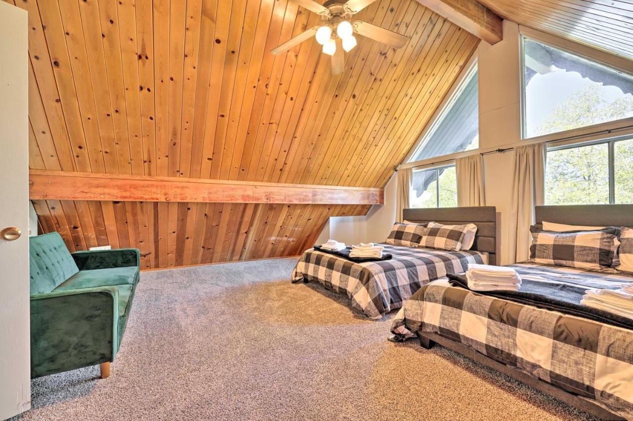 Pine Mountain Lake Vacation Rental With Deck โกรฟแลนด์ ภายนอก รูปภาพ